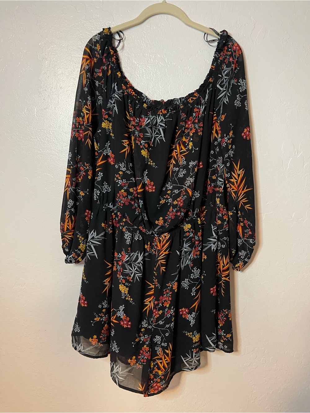 Forever 21 Black Floral Long Sleeve Mini romper shorts